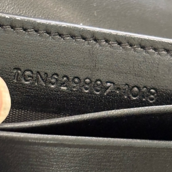 Yves Saint Laurent Black Leather women’s wallet - Picture 4 of 12